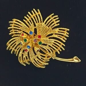 Sarah Coventry Fireworks Brooch Multi Color Rhinestone Starburst Celestial Pin